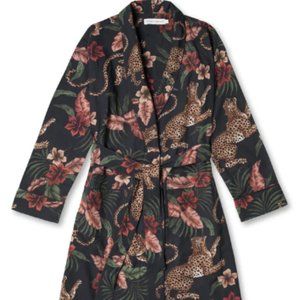Desmond & Dempsey Soleia Leopard Print Navy Robe and Tie